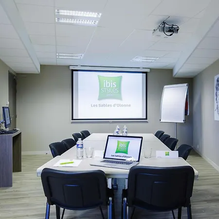 Отель Ibis Styles Olonne 3*