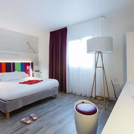 Отель Ibis Styles Olonne
